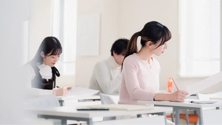 福岡市城南区の街の説明 福岡大学で勉強する学生のイメージ