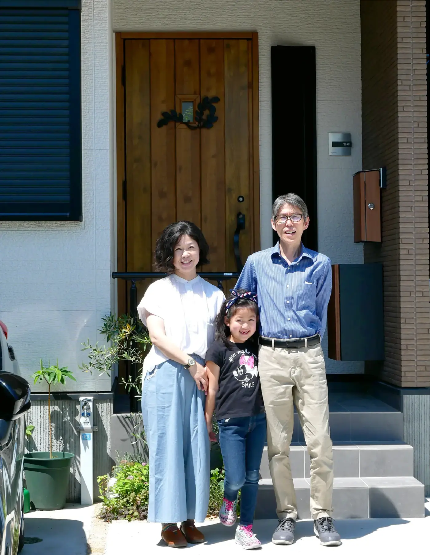福岡市内で土地・新築戸建が可能な住宅会社の「プロスペリテ」リビングに段差を設けて空間にメリハリをつけた<br> 居心地の良い狭小住宅のお手本となる家。イメージ
