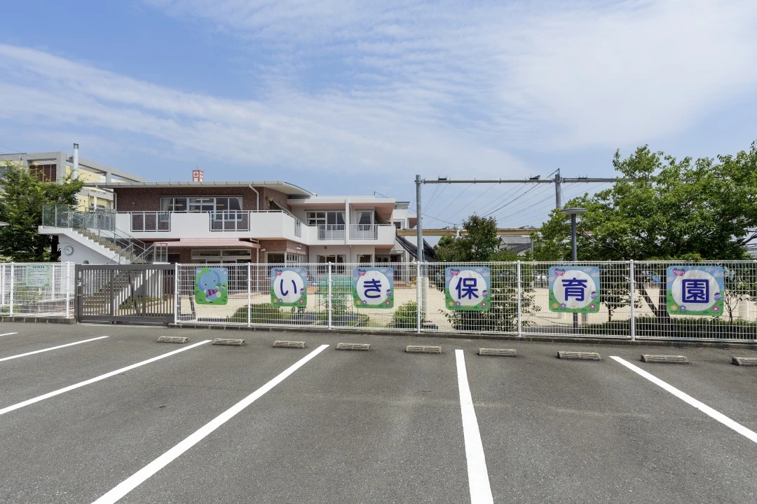 福岡の土地・分譲地ならラプロスの「プロスペリテ」保育園・幼稚園・小学校・中学校のイメージ